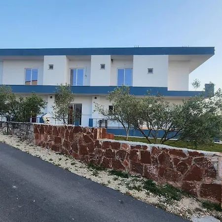 Bashkim Apartament *