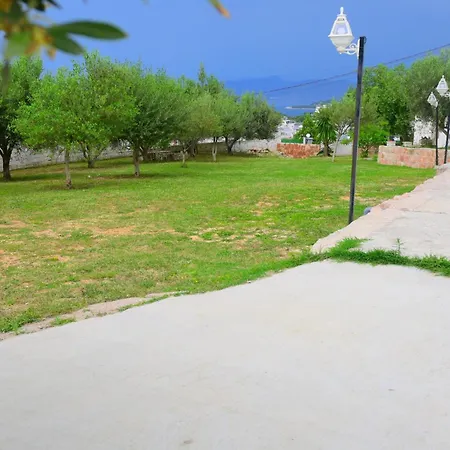 Bashkim Appartement Ksamil