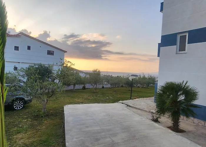 Bashkim Apartament *