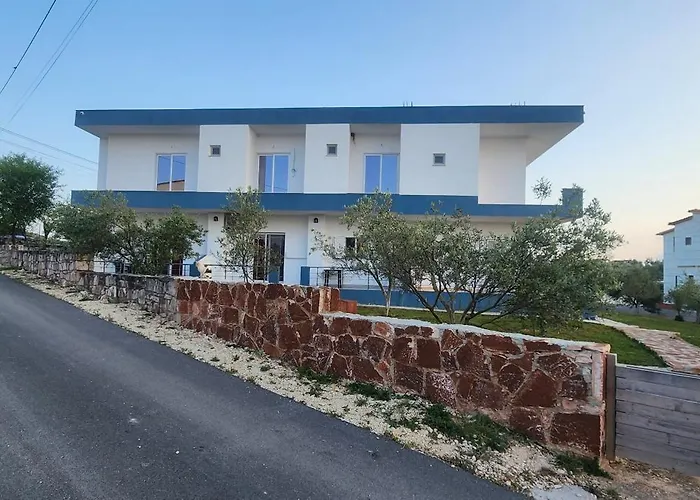 Bashkim Apartament *